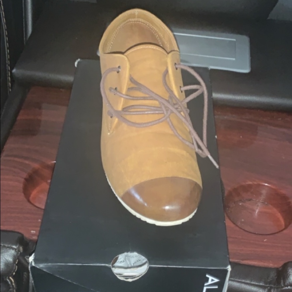 Aldo brow tie up casual shoes